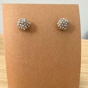 Chic Silver Pearl Cluster Earrings